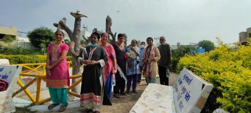 Morning exercise (109)