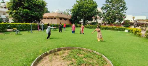 Morning exercise (18)