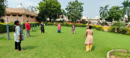 Morning exercise (68)