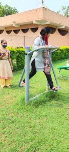 Morning exercise (87)