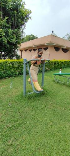 Morning exercise (97)